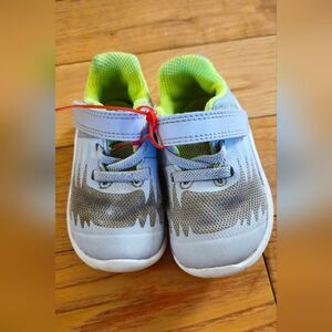 Nike Baby Sneakers Size 4